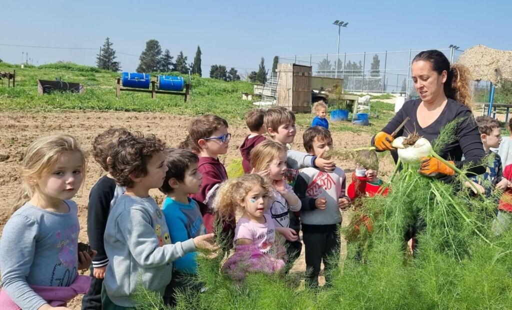 Netta met de kinderen